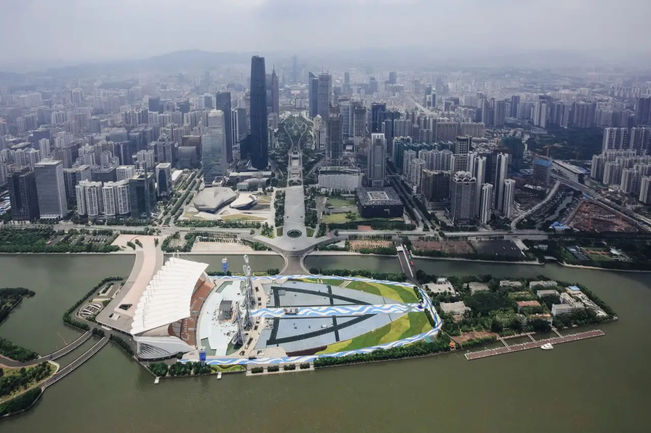 海口广告策划全流程服务解析：从策略到落地执行要点