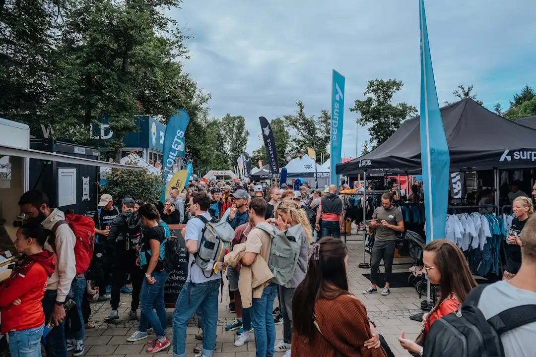 海口胜雅电广告活动执行方案对比：品牌推广与市场活动的差异化设计正文配图 2
