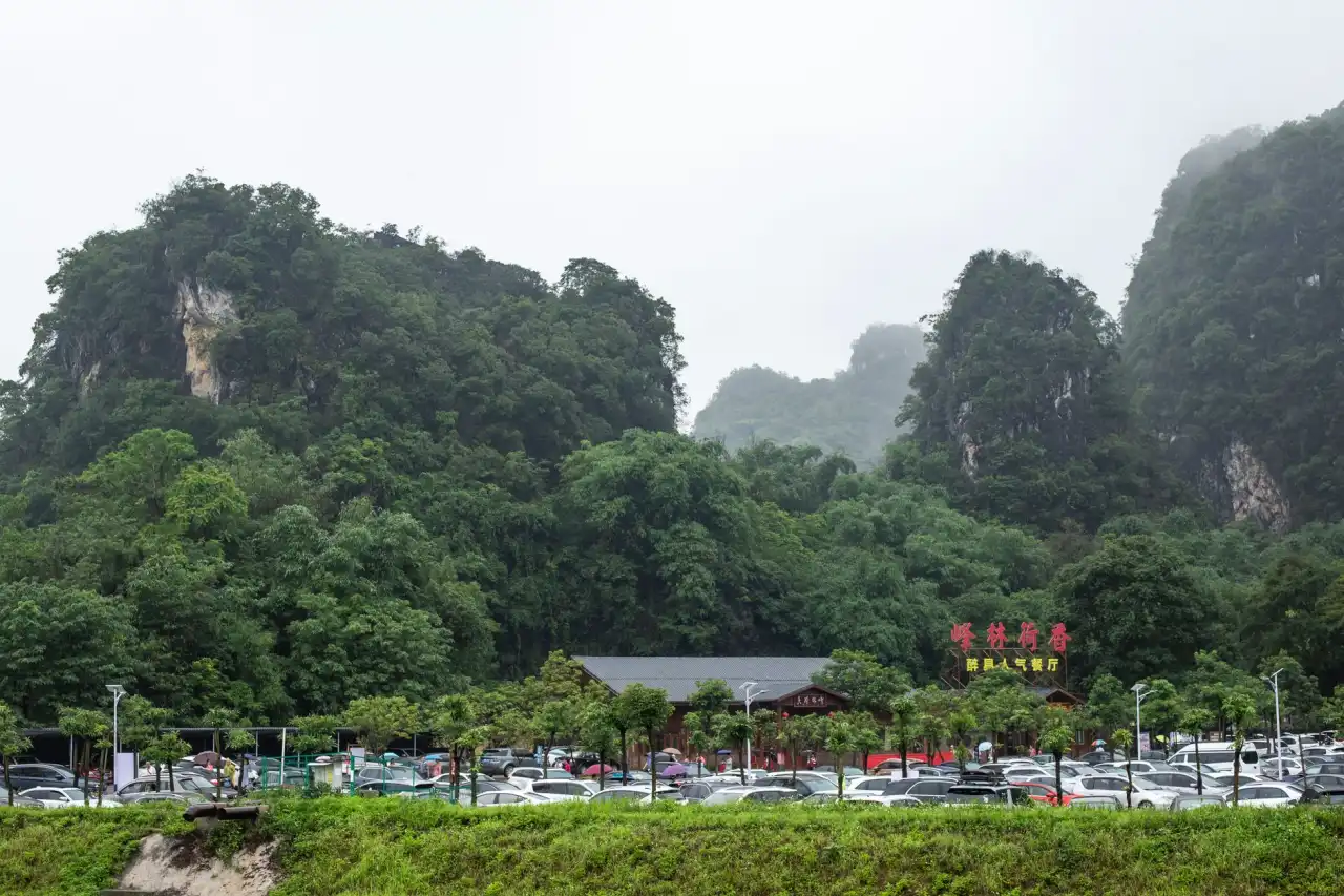 海口广告策划全流程：从品牌策略到活动落地的关键环节